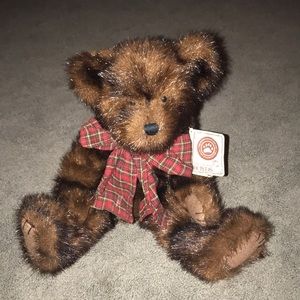 Sable B Bearsdale Boyd’s bear